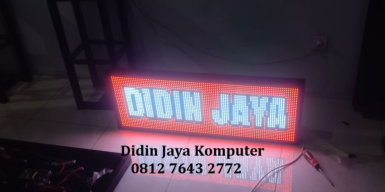 <p>Running text led RGB ukuran 36x100cm. Led RGB mempunyai banyak pilihan warna yang dapat anda pilih sesuai keinginan anda. Led yang kami gunakan merupakan led yang bagus yang cocok untuk jangka lama. Kami juga mempunyai banyak pilihan warna running text dan juga anda dapat memesan sesuai dengan kebutuhan anda.</p>